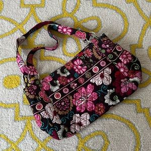 NWOT Vera Bradley RETIRED Mod Floral Pink Purse